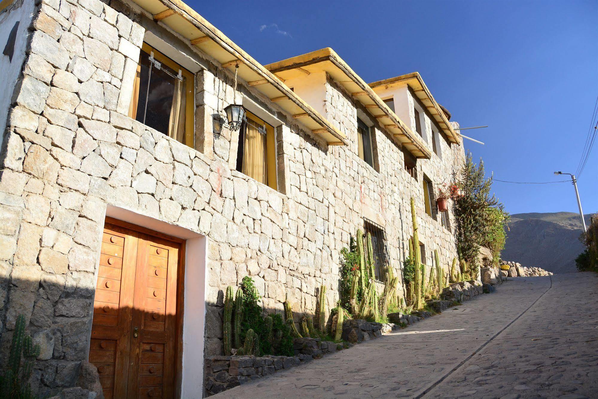 Hotel Kuntur Wassi Кабанаконде Экстерьер фото